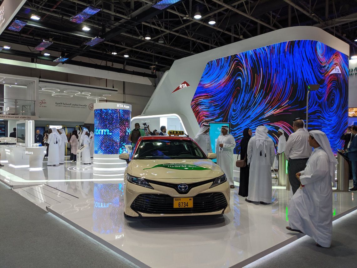 Gitex – Interactive Table 1