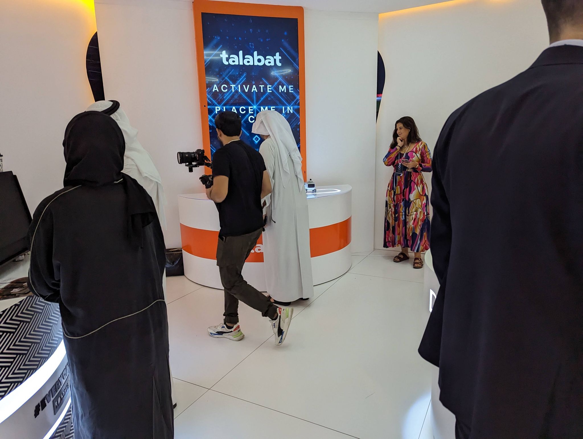 Talabat Interactive RFID Table – AI Summit Innovation Event, Dubai 4