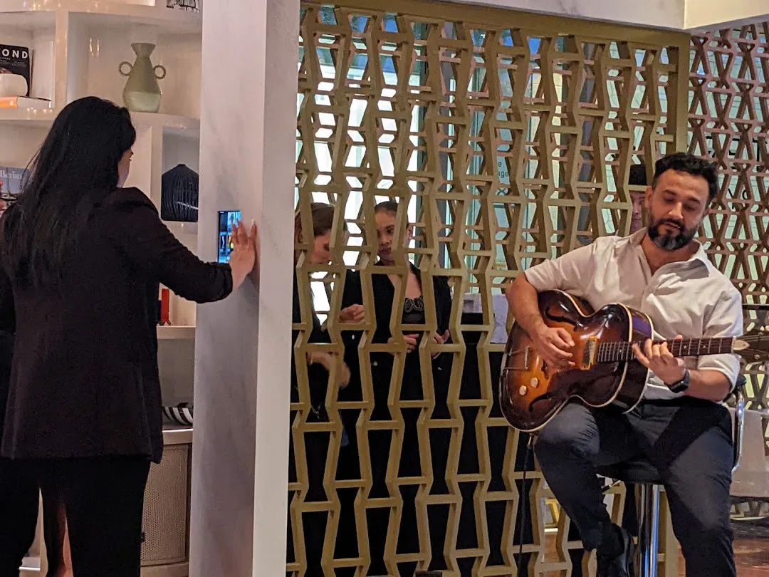 Interactive Jukebox for Live Music - Image 2